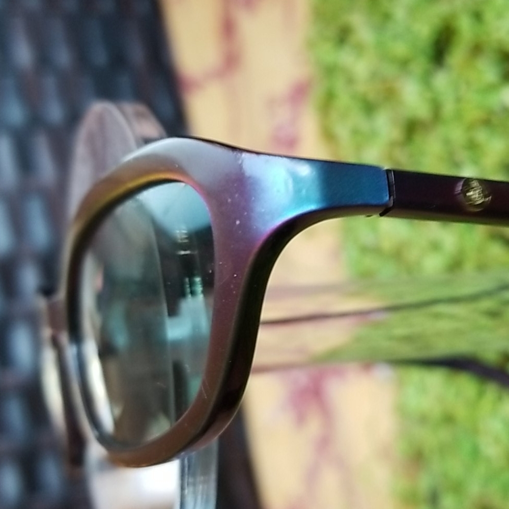 CHANEL Women's Burgundy Sunglasses - Picture 7 of 16